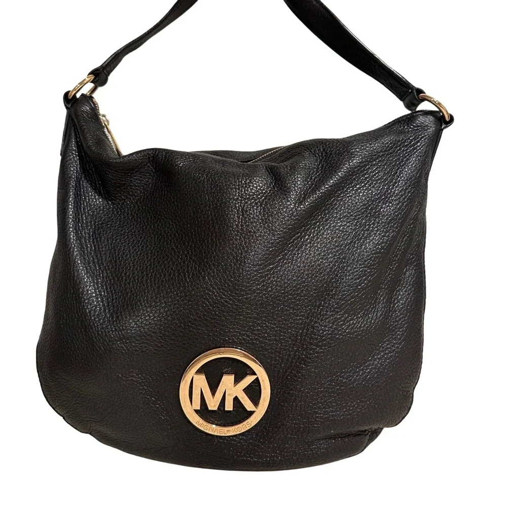 Michael Kors MK Fulton Large Hobo Shoulder Bag Black Pebbled Leather Gold Rings